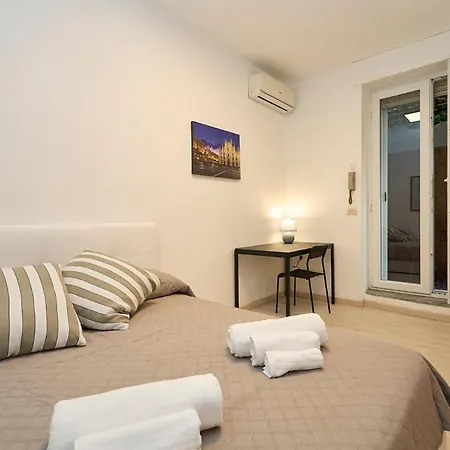 Garden Loft - 20 Minutes Walk From Life-duomo Milan